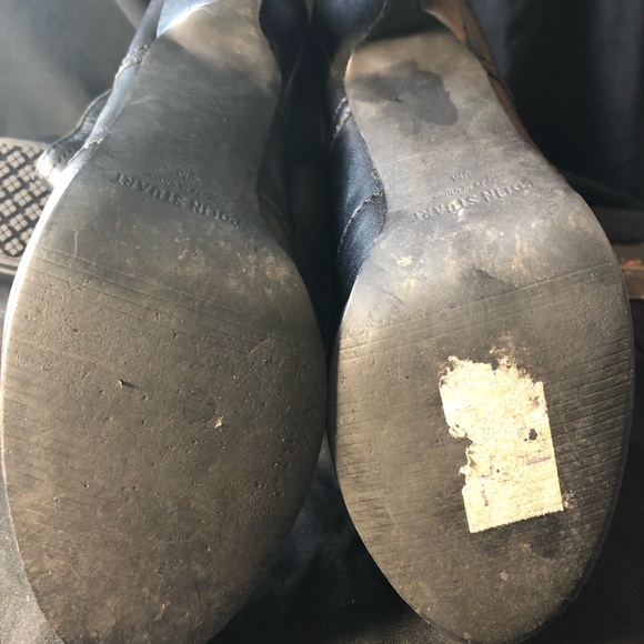 Colin Stuart Booties - Picture 3 of 6